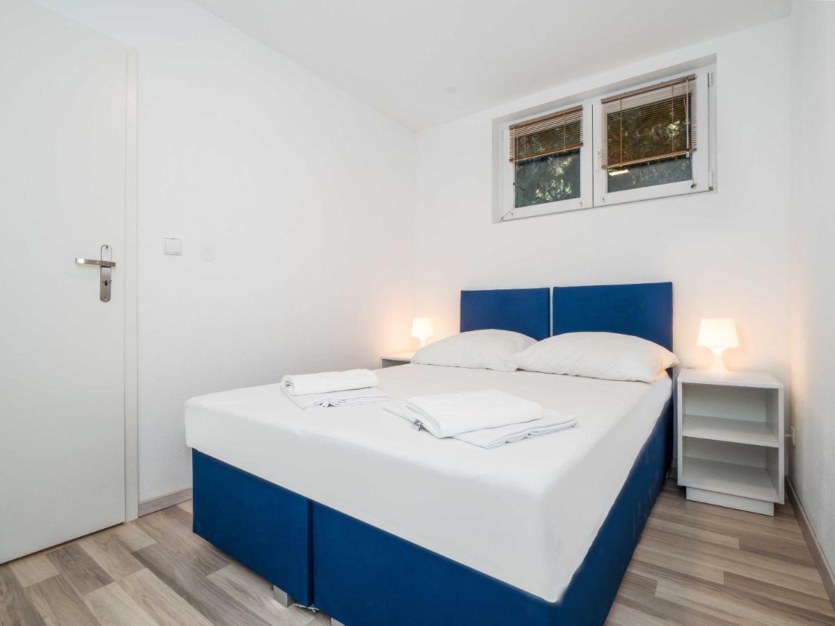 Mediteran Travel Mobile Homes Miran Pirovac Extérieur photo