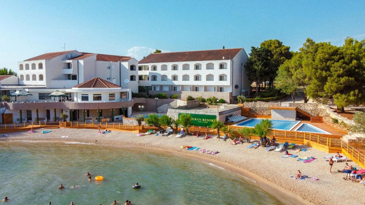 Mediteran Travel Mobile Homes Miran Pirovac Extérieur photo