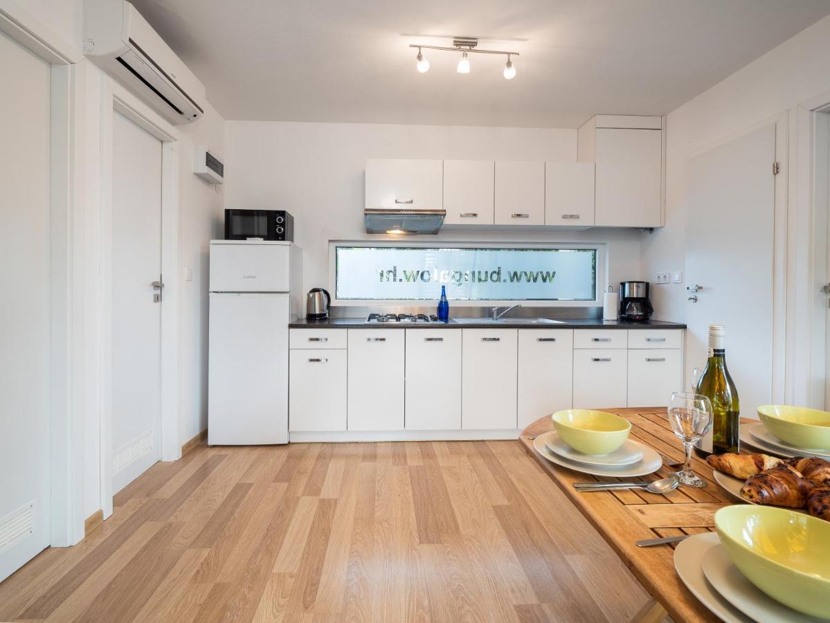 Mediteran Travel Mobile Homes Miran Pirovac Extérieur photo