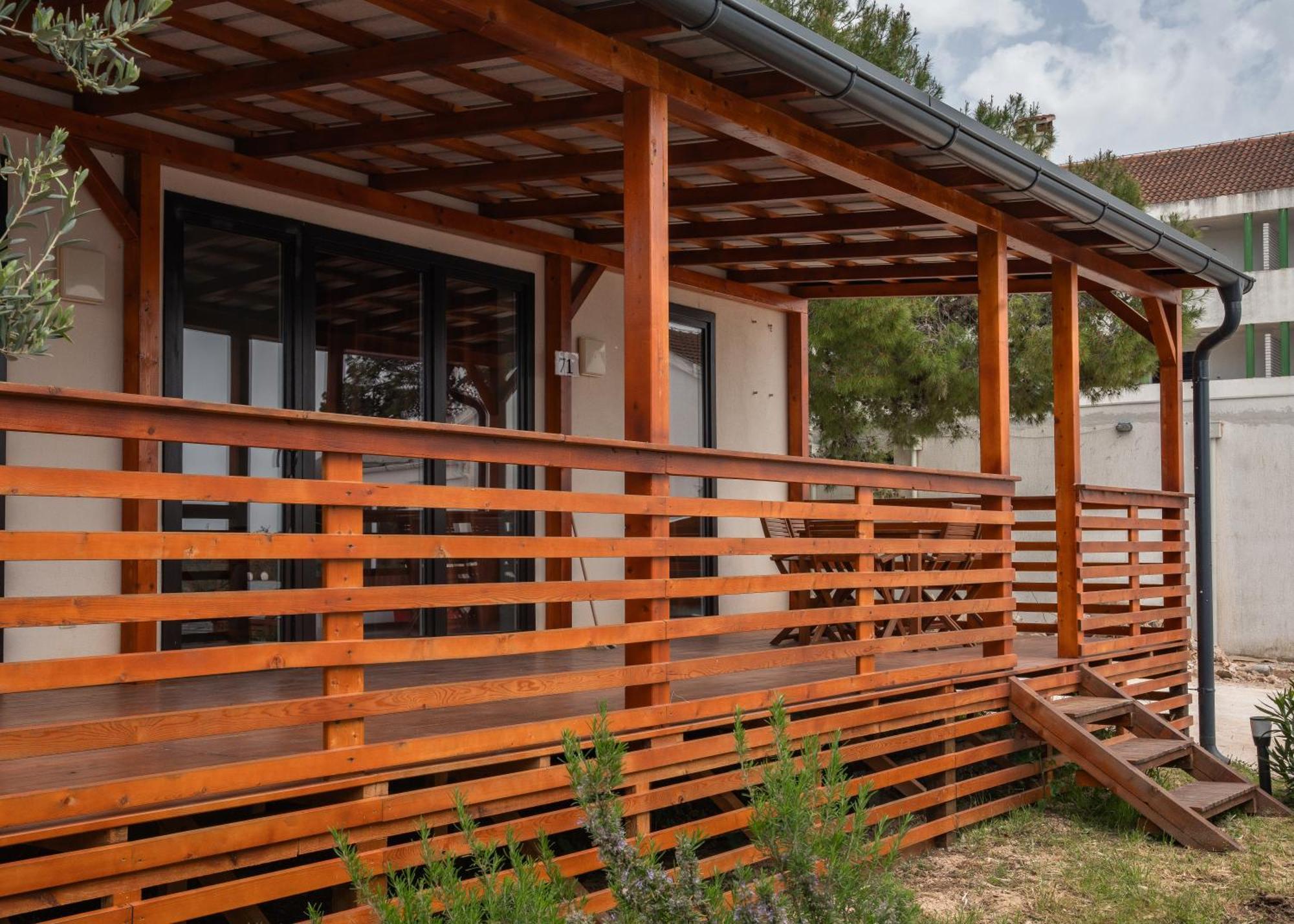 Mediteran Travel Mobile Homes Miran Pirovac Extérieur photo